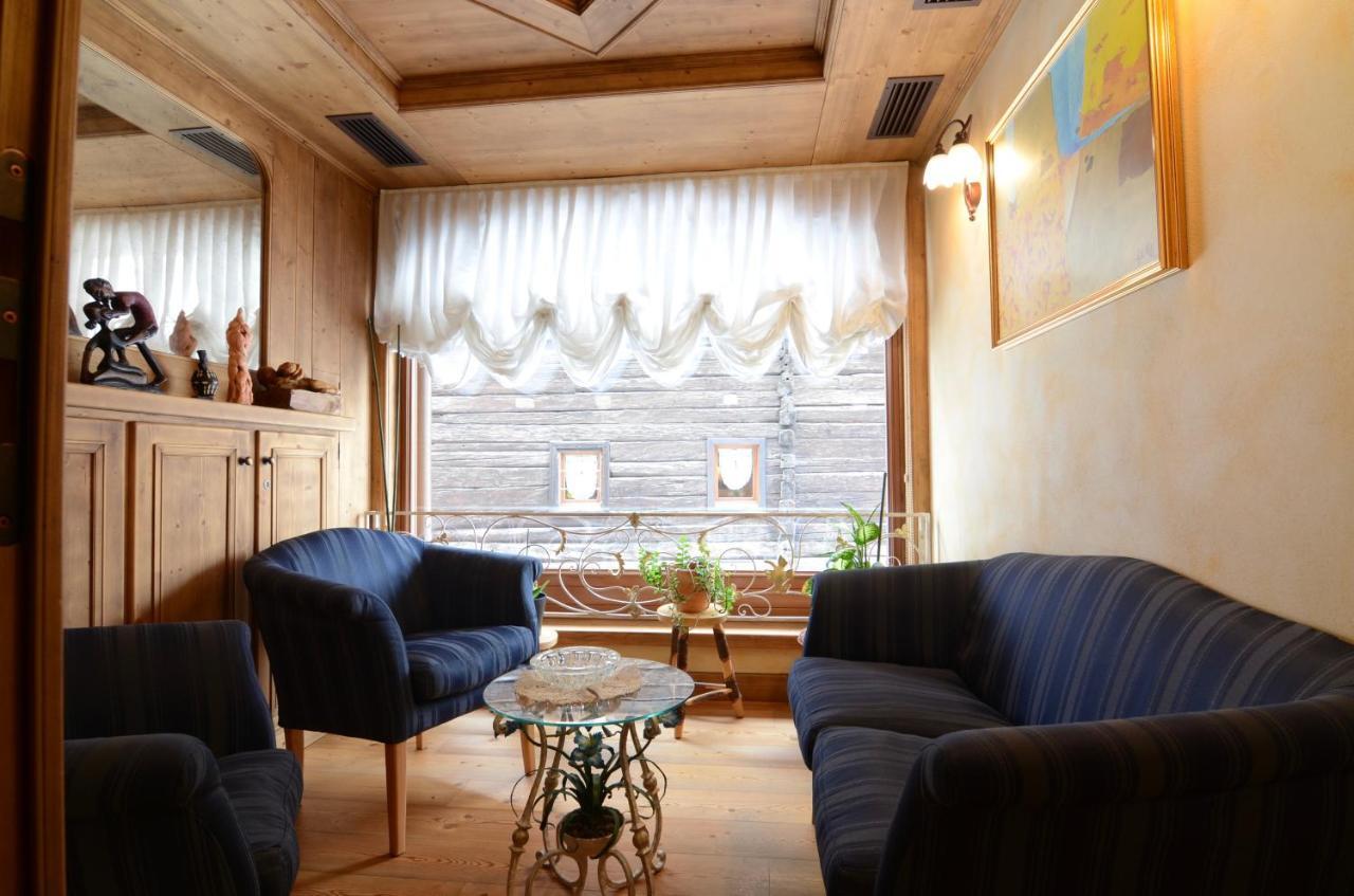 Albergo Alpenrose Livigno Dış mekan fotoğraf