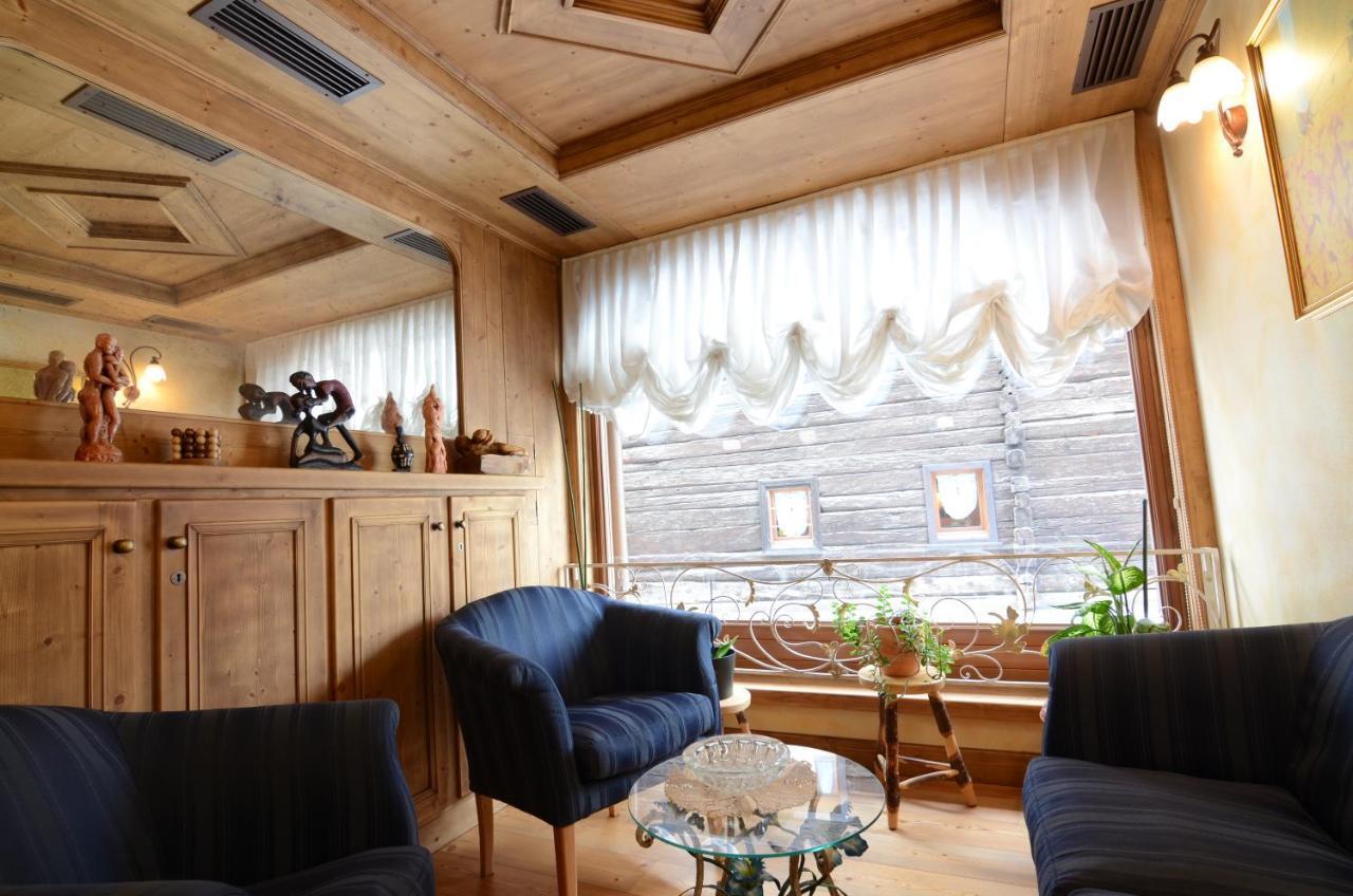 Albergo Alpenrose Livigno Dış mekan fotoğraf